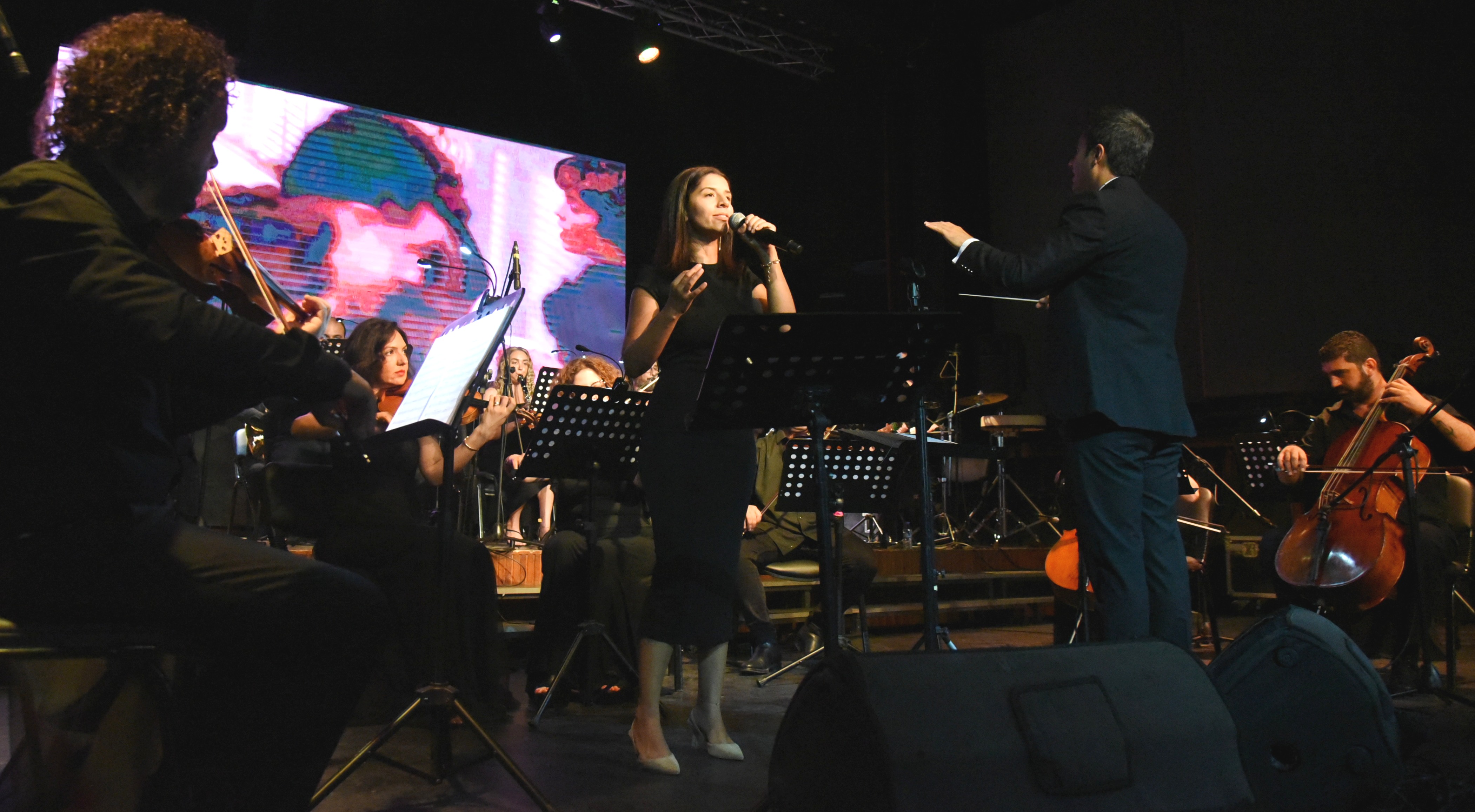 Lefkoşa Belediye Orkestrası sezonu "Senfonik Film Müzikleri" konseri ile tamamladIı
