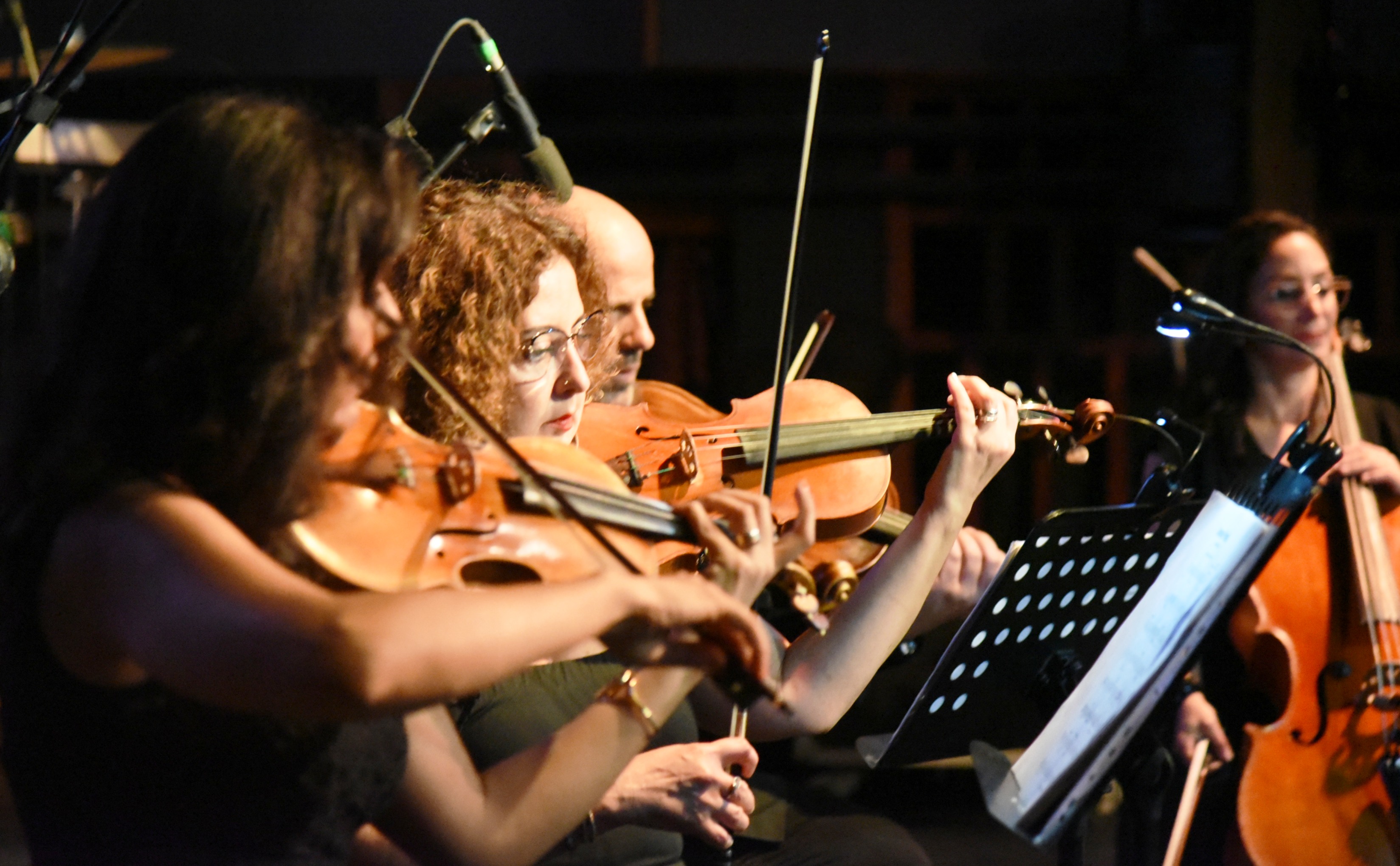 Lefkoşa Belediye Orkestrası sezonu "Senfonik Film Müzikleri" konseri ile tamamladIı