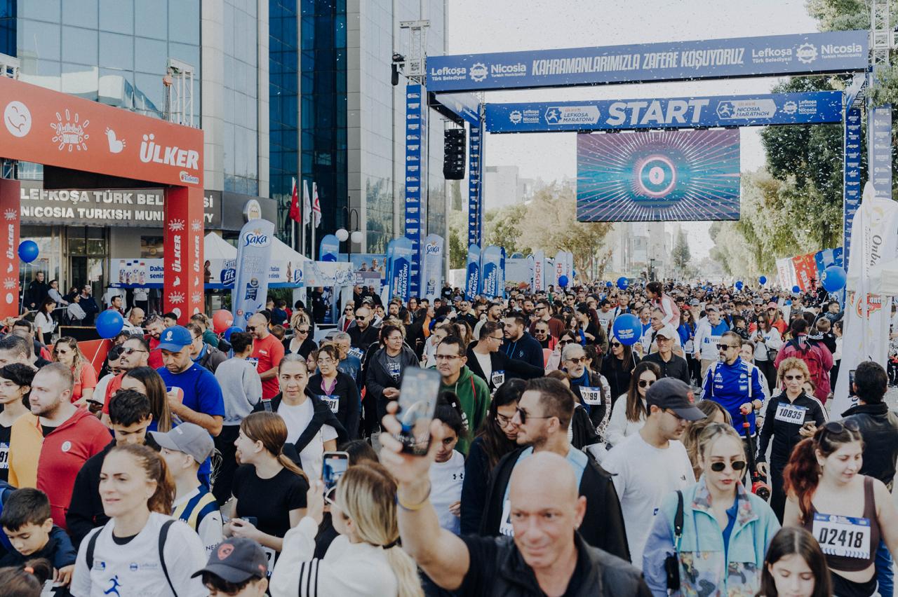 Ülker Lefkoşa Maratonu’nda binlerce kişi Kahramanlarımızla Zafere Koşuyor